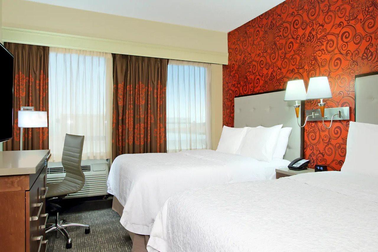 Hampton Inn & Suites Columbus-Downtown, Ohio Exteriör bild
