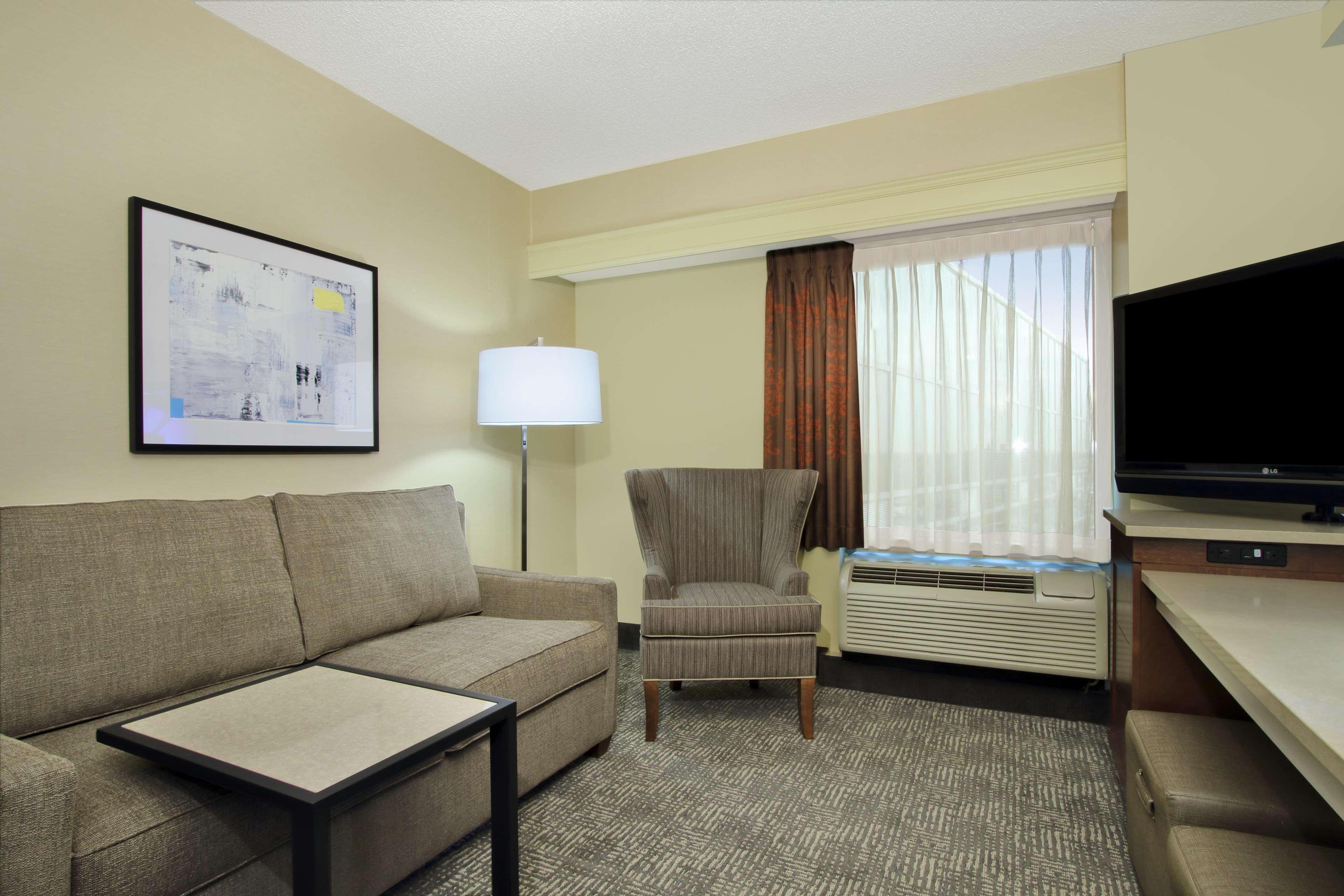 Hampton Inn & Suites Columbus-Downtown, Ohio Exteriör bild