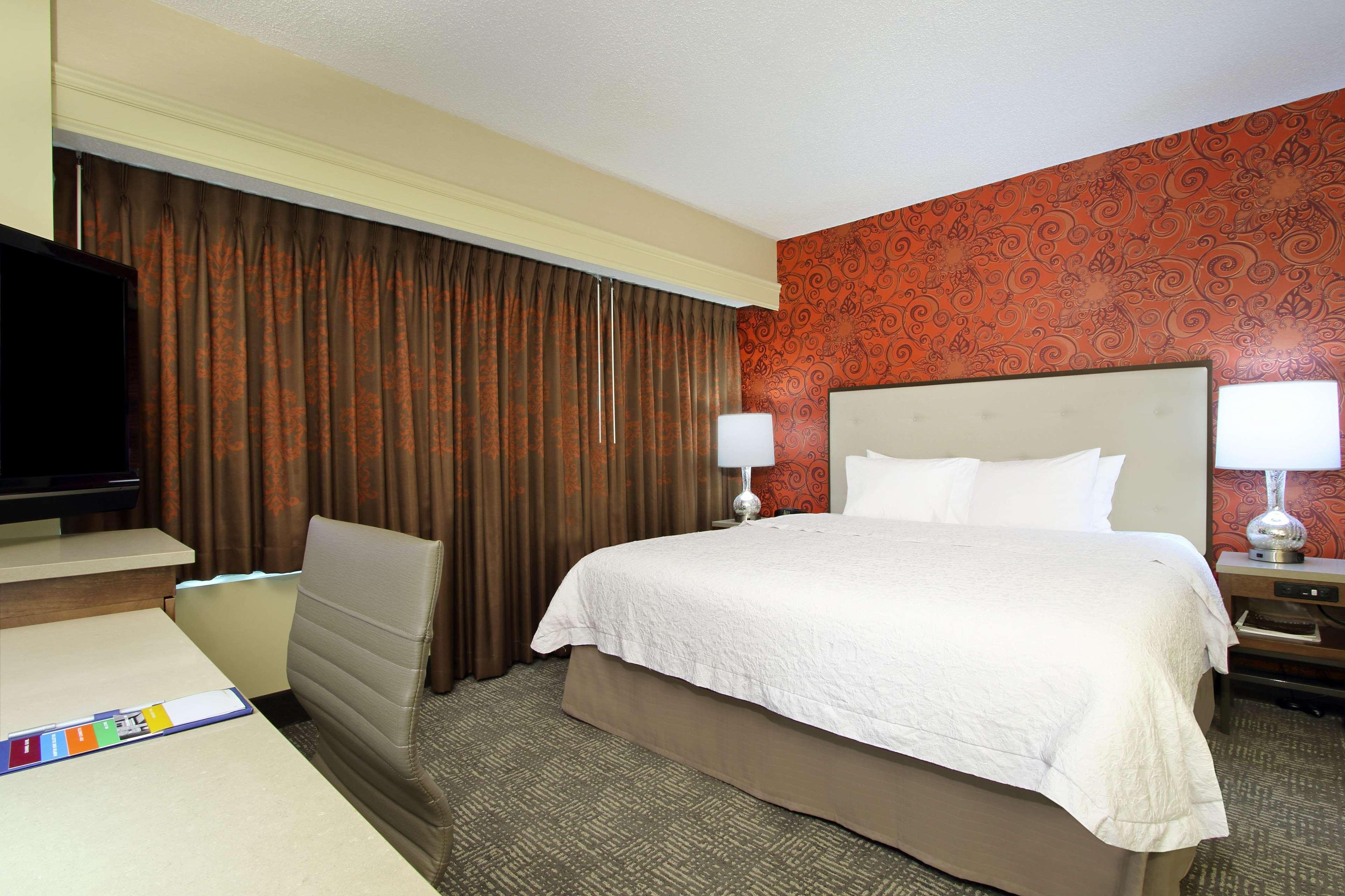 Hampton Inn & Suites Columbus-Downtown, Ohio Exteriör bild
